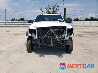 Piąte zdjęcie samochodu w środku: 2022 RAM 4500 VIN:3C7WRLFL5NG300688 - miniatura