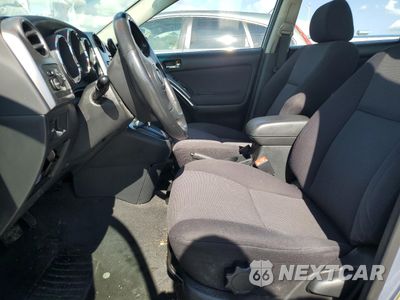 Zdjęcie 7 z 12 samochodu: 2004 TOYOTA COROLLA MATRIX BASE VIN:2T1LR32E54C262993 - miniatura