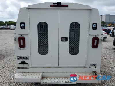 Zdjęcie 6 z 13 samochodu: 2019 FORD ECONOLINE E350 SUPER DUTY CUTAWAY VAN VIN:1FDWE3F65KDC01599 - miniatura