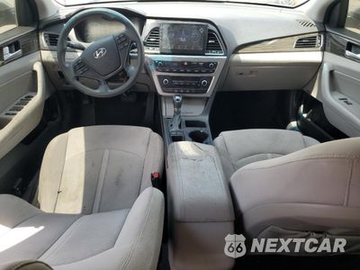Zdjęcie 8 z 12 samochodu: 2016 HYUNDAI SONATA SE VIN:5NPE24AF4GH361299 - miniatura
