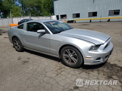 Czwarte zdjęcie samochodu z boku: 2014 FORD MUSTANG VIN:1ZVBP8AM6E5289493 - miniatura