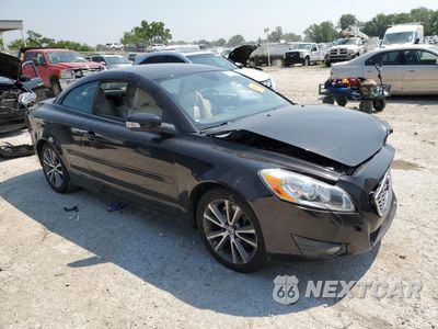 Czwarte zdjęcie samochodu z boku: 2011 VOLVO C70 T5 VIN:YV1672MC1BJ109595 - miniatura