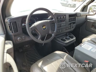Zdjęcie 8 z 13 samochodu: 2015 CHEVROLET EXPRESS G2500 VIN:1GCWGFCF6F1232954 - miniatura