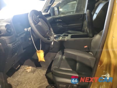 Zdjęcie 7 z 12 samochodu: 2024 TOYOTA LAND CRUISER BASE VIN:JTEABFAJ1RK003320 - miniatura