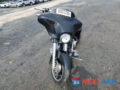 Drugie zdjęcie samochodu z przodu: 2011 HARLEY-DAVIDSON FLHX VIN:1HD1KBM17BB636403 - miniatura