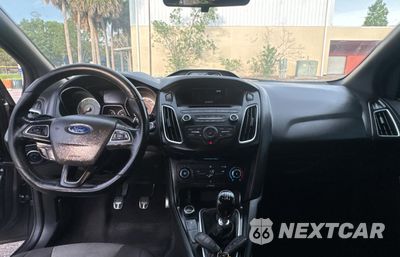 Zdjęcie 9 z 11 samochodu: 2016 FORD FOCUS ST VIN:1FADP3L90GL280025 - miniatura