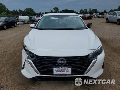 Piąte zdjęcie samochodu w środku: 2024 NISSAN SENTRA S VIN:3N1AB8BV3RY262588 - miniatura