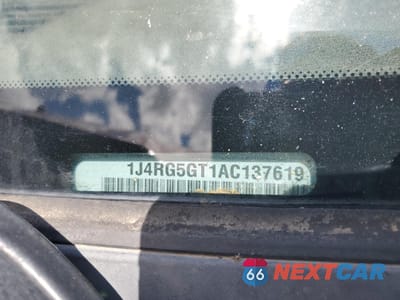 Zdjęcie 14 z 14 samochodu: 2010 JEEP COMMANDER LIMITED VIN:1J4RG5GT1AC137619 - miniatura