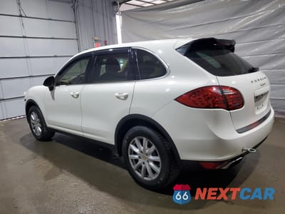 Drugie zdjęcie samochodu z przodu: 2012 PORSCHE CAYENNE VIN:WP1AA2A27CLA00916 - miniatura
