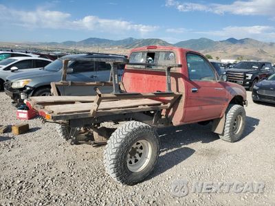 Trzecie zdjęcie samochodu z tyłu: 1995 TOYOTA TACOMA VIN:4TAUN61C0SZ025313 - miniatura