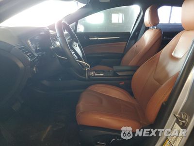 Zdjęcie 7 z 13 samochodu: 2020 FORD FUSION TITANIUM VIN:3FA6P0RUXLR216797 - miniatura