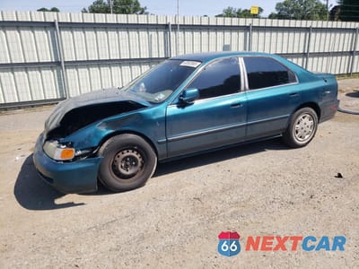 1995 HONDA ACCORD LX 1HGCD5637SA159063 - główne zdjęcie licytacji z USA - miniatura