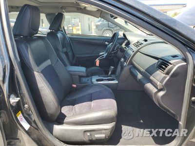 Zdjęcie 7 z 14 samochodu: 2014 TOYOTA CAMRY SE VIN:4T1BK1FK6EU541180 - miniatura