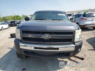 Piąte zdjęcie samochodu w środku: 2011 CHEVROLET SILVERADO K1500 VIN:1GCRKPEA8BZ274654 - miniatura