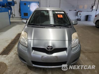 Piąte zdjęcie samochodu w środku: 2010 TOYOTA YARIS VIN:JTDJT4K30A5320367 - miniatura