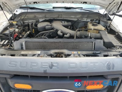 Zdjęcie 11 z 12 samochodu: 2015 FORD F450 SUPER DUTY VIN:1FDUF4HY5FEA42673 - miniatura