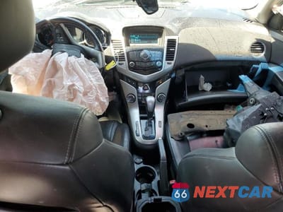 Zdjęcie 8 z 12 samochodu: 2012 CHEVROLET CRUZE LT VIN:1G1PG5SC2C7107716 - miniatura