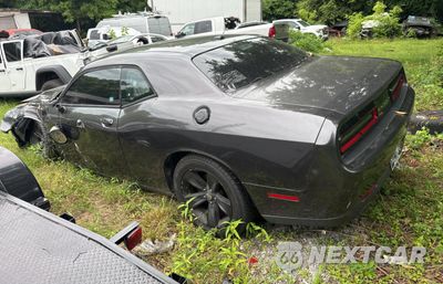 Trzecie zdjęcie samochodu z tyłu: 2017 DODGE CHALLENGER SXT VIN:2C3CDZAG8HH598075 - miniatura