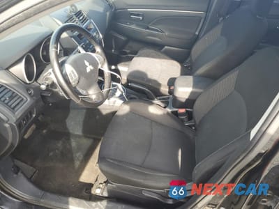 Zdjęcie 7 z 16 samochodu: 2011 MITSUBISHI OUTLANDER SPORT ES VIN:JA4AP3AU2BZ012002 - miniatura