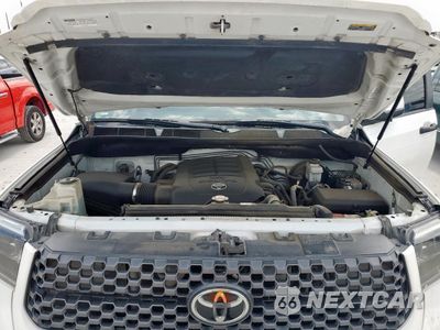 Zdjęcie 11 z 14 samochodu: 2021 TOYOTA TUNDRA CREWMAX SR5 VIN:5TFEY5F1XMX283077 - miniatura