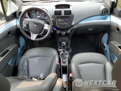Zdjęcie 8 z 14 samochodu: 2014 CHEVROLET SPARK EV 2LT VIN:KL8CL6S00EC400630 - miniatura