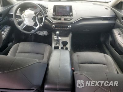 Zdjęcie 8 z 12 samochodu: 2019 NISSAN ALTIMA S VIN:1N4BL4BV2KN323588 - miniatura