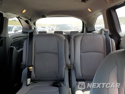 Zdjęcie 10 z 16 samochodu: 2019 HONDA ODYSSEY EX VIN:5FNRL6H51KB028606 - miniatura