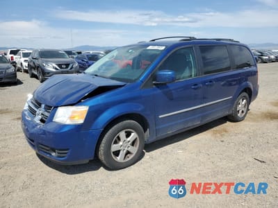 2010 DODGE GRAND CARAVAN SXT 2D4RN5D10AR202744 - główne zdjęcie licytacji z USA - miniatura