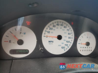 Zdjęcie 9 z 15 samochodu: 2004 DODGE CARAVAN SE VIN:1D4GP25R14B536398 - miniatura