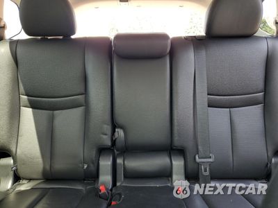 Zdjęcie 10 z 16 samochodu: 2019 NISSAN ROGUE S VIN:5N1AT2MT7KC760001 - miniatura