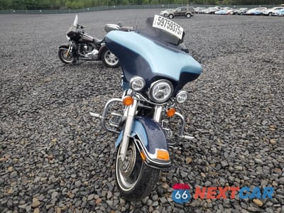 Drugie zdjęcie samochodu z przodu: 2004 HARLEY-DAVIDSON FLHTCUI SHRINE VIN:1HD1FLW104Y618087 - miniatura