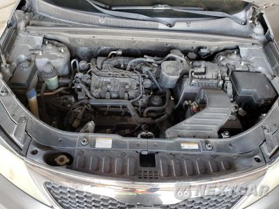 Zdjęcie 12 z 13 samochodu: 2011 KIA SORENTO BASE VIN:5XYKT4A24BG085090 - miniatura