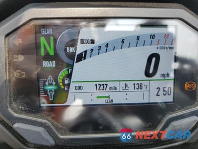 Zdjęcie 7 z 10 samochodu: 2021 KAWASAKI ZX1002 K VIN:JKBZXVK12MA016857 - miniatura