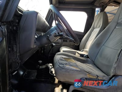 Zdjęcie 7 z 12 samochodu: 1992 JEEP WRANGLER / YJ RENEGADE VIN:2J4FY69S4NJ550950 - miniatura