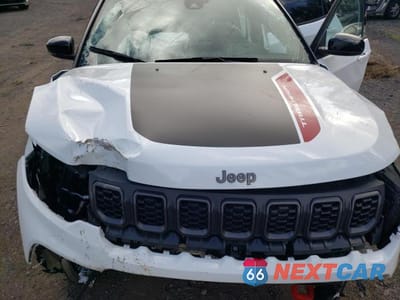 Zdjęcie 23 z 26 samochodu: 2025 JEEP COMPASS TRAILHAWK VIN:3C4NJDDN4ST551473 - miniatura