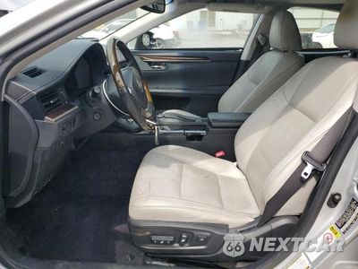Zdjęcie 7 z 12 samochodu: 2013 LEXUS ES 350 VIN:JTHBK1GG4D2040604 - miniatura