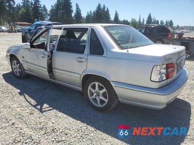 Drugie zdjęcie samochodu z przodu: 1999 VOLVO S70 GLT VIN:YV1LS56D1X1605187 - miniatura