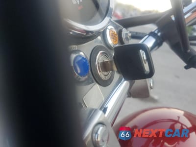 Zdjęcie 8 z 9 samochodu: 2014 HONDA CMX250 C VIN:JH2MC1301EK800156 - miniatura