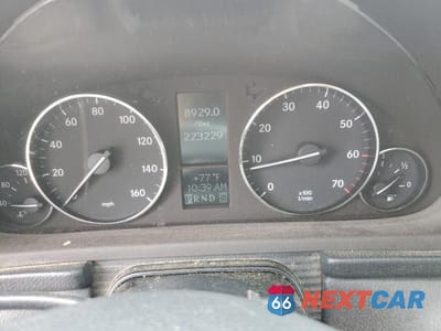 Zdjęcie 9 z 13 samochodu: 2005 MERCEDES-BENZ C 320 VIN:WDBRF64J85F557964 - miniatura