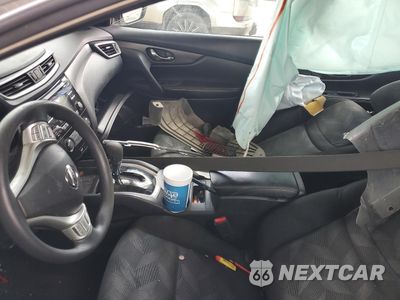 Zdjęcie 7 z 12 samochodu: 2015 NISSAN ROGUE S VIN:5N1AT2MT1FC859788 - miniatura