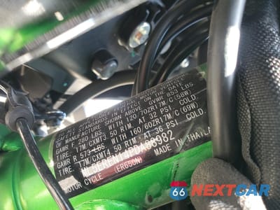Zdjęcie 10 z 11 samochodu: 2023 KAWASAKI ER650 N VIN:ML5EREN14PDA88982 - miniatura