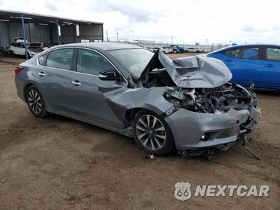 Czwarte zdjęcie samochodu z boku: 2018 NISSAN ALTIMA 2.5 VIN:1N4AL3AP3JC113889 - miniatura