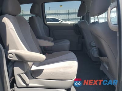 Zdjęcie 10 z 12 samochodu: 2014 KIA SEDONA LX VIN:KNDMG4C73E6542307 - miniatura