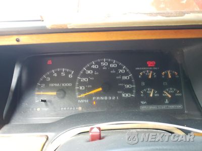Zdjęcie 9 z 14 samochodu: 1998 CHEVROLET GMT-400 C1500 VIN:1GCEC14R0WZ184775 - miniatura