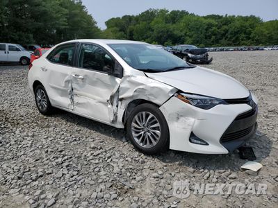 Czwarte zdjęcie samochodu z boku: 2018 TOYOTA COROLLA L VIN:5YFBURHE0JP838733 - miniatura