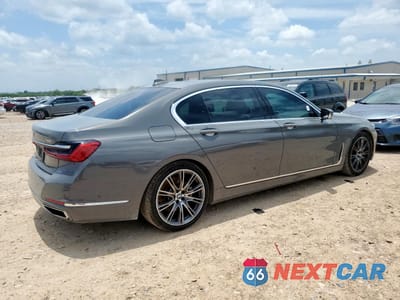 Trzecie zdjęcie samochodu z tyłu: 2021 BMW 740 I VIN:WBA7T2C07MCF41290 - miniatura