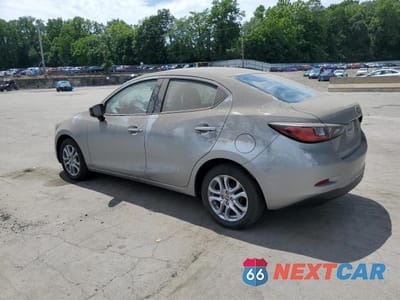 Drugie zdjęcie samochodu z przodu: 2016 TOYOTA SCION IA VIN:3MYDLBZV4GY130125 - miniatura