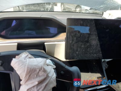 Zdjęcie 9 z 12 samochodu: 2022 TESLA MODEL S VIN:5YJSA1E52NF486951 - miniatura