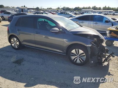 Czwarte zdjęcie samochodu z boku: 2019 VOLKSWAGEN E-GOLF SE VIN:WVWKR7AU8KW903263 - miniatura