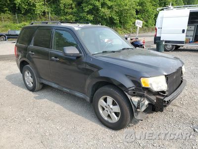 Czwarte zdjęcie samochodu z boku: 2011 FORD ESCAPE XLT VIN:1FMCU9DG9BKA65526 - miniatura